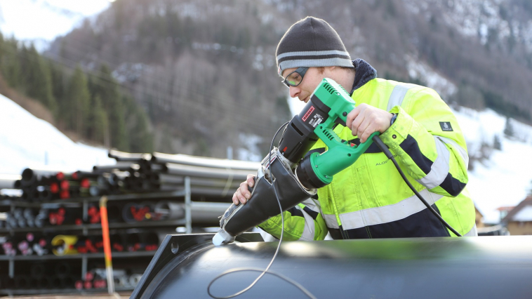 gallery/leister_extrusion-welder_fusion-3c_gallery_6