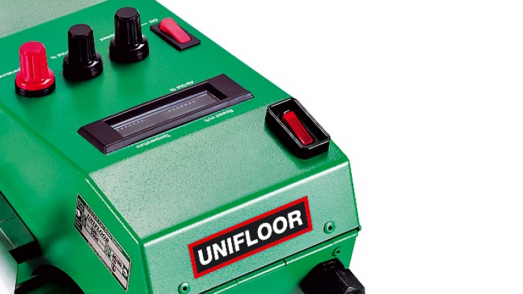 gallery/leister_hot-air-welder_unifloor-e_gallery_2